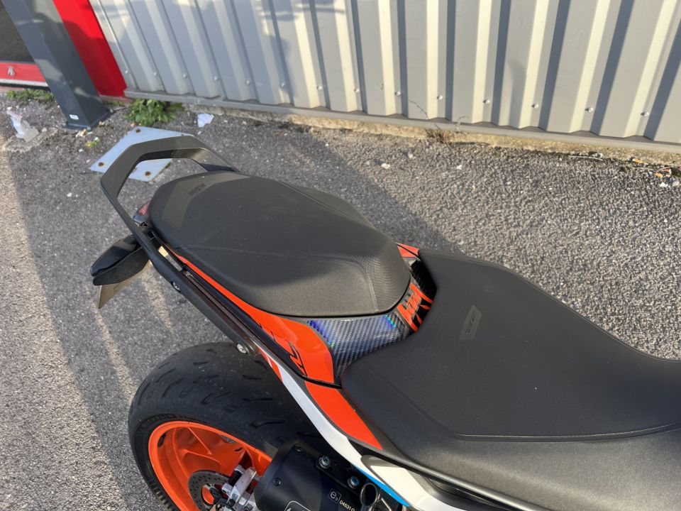 KTM 790 DUKE 4