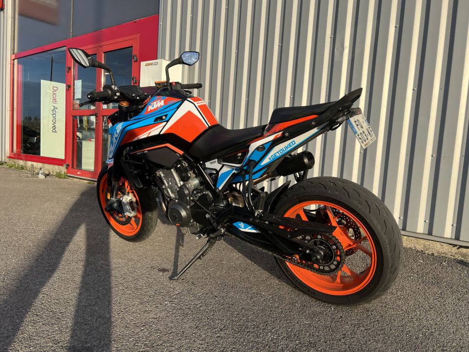 KTM 790 DUKE 4