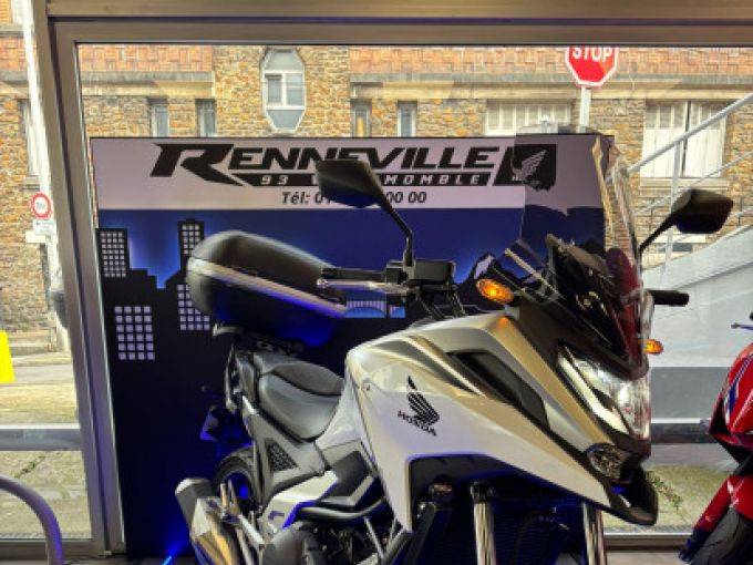 HONDA NC750X 4