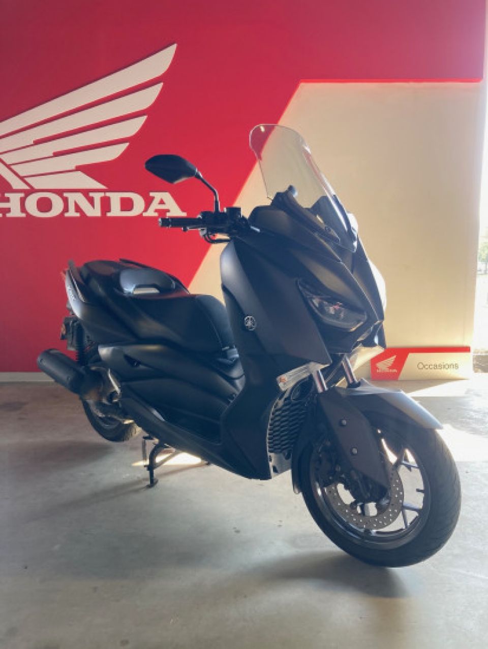 YAMAHA XMAX 125 4