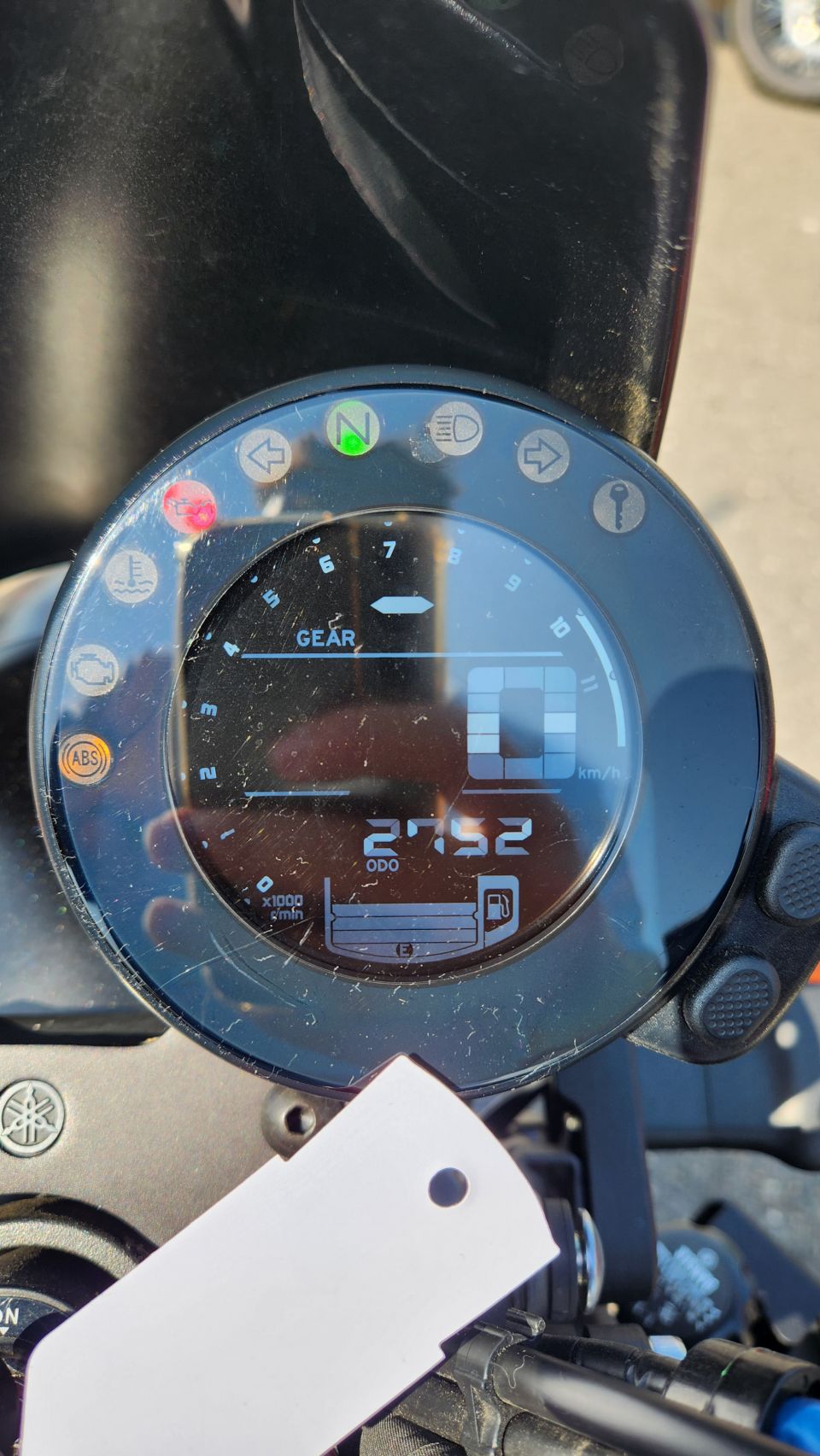 YAMAHA XSR 700 XTRIBUTE 4