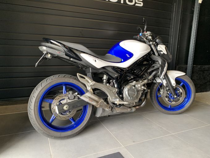 SUZUKI GLADIUS 650 4
