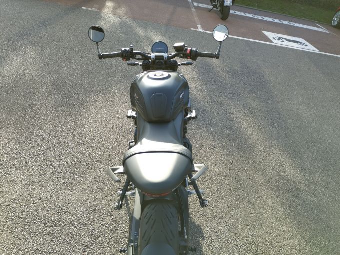 TRIUMPH TRIDENT 660 4