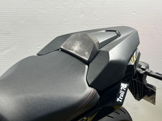 HONDA CBR 650  R 4