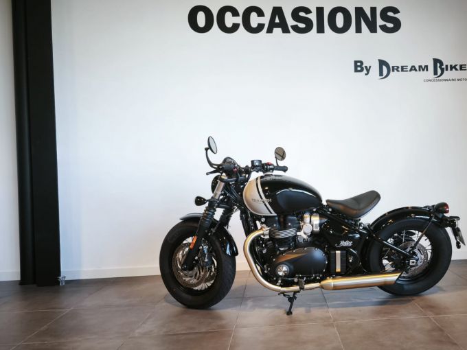 TRIUMPH Bonneville Bobber 1200 4