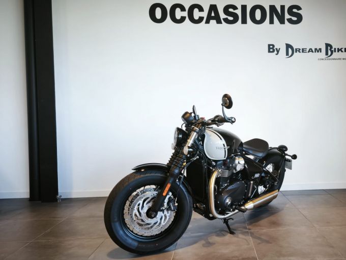 TRIUMPH Bonneville Bobber 1200 4