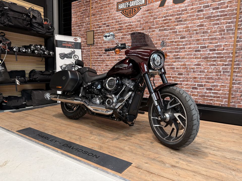 HARLEY-DAVIDSON SOFTAIL SPORT GLIDE 1745 4