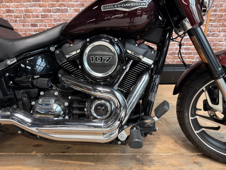 HARLEY-DAVIDSON SOFTAIL SPORT GLIDE 1745 4