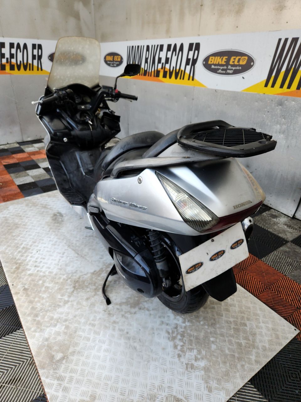 HONDA silverwing 400 4