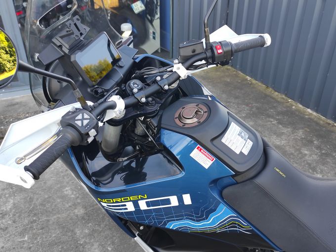 HUSQVARNA NORDEN 901 EXPEDITION 4