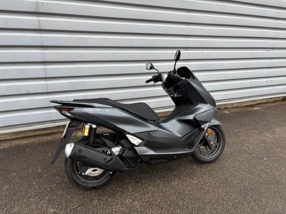 HONDA PCX 125 4