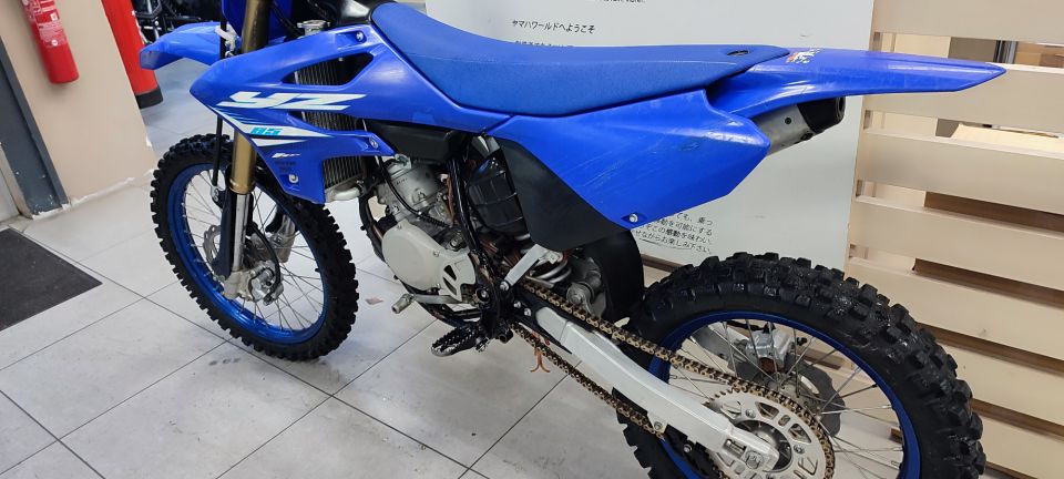 YAMAHA YZ85LW 4