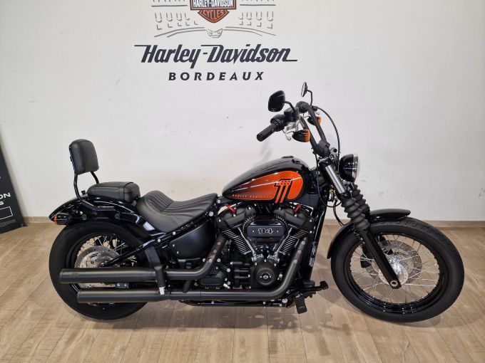HARLEY-DAVIDSON SOFTAIL STREET BOB 1868 4