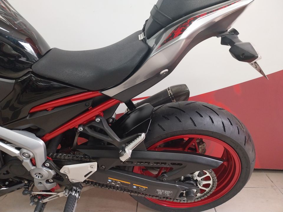 KAWASAKI Z 900 BRIDE A2 4