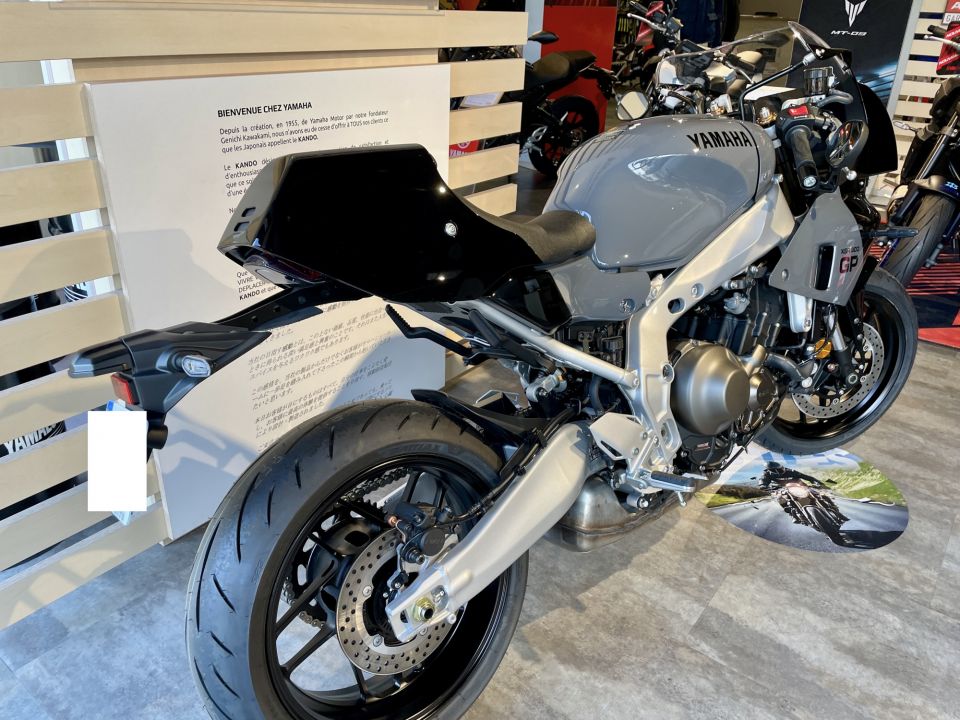 YAMAHA XSR 900 GP 35KW 4