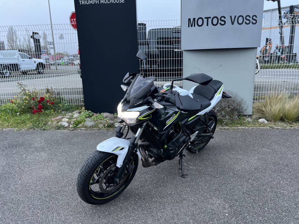 KAWASAKI Z 650 (47.5CV) 4