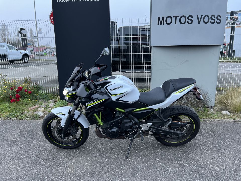 KAWASAKI Z 650 (47.5CV) 4