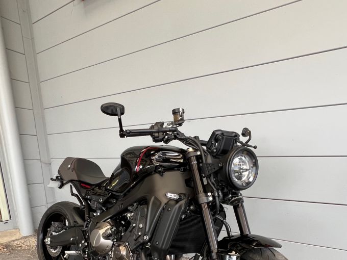 YAMAHA XSR 900 4