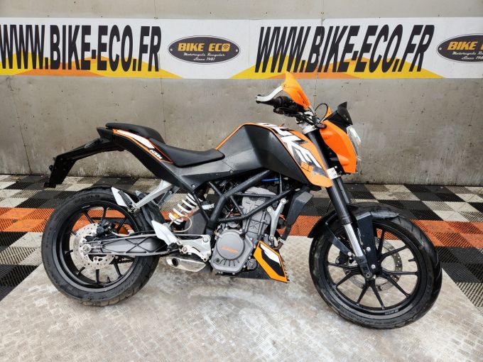 KTM 125 DUKE 4