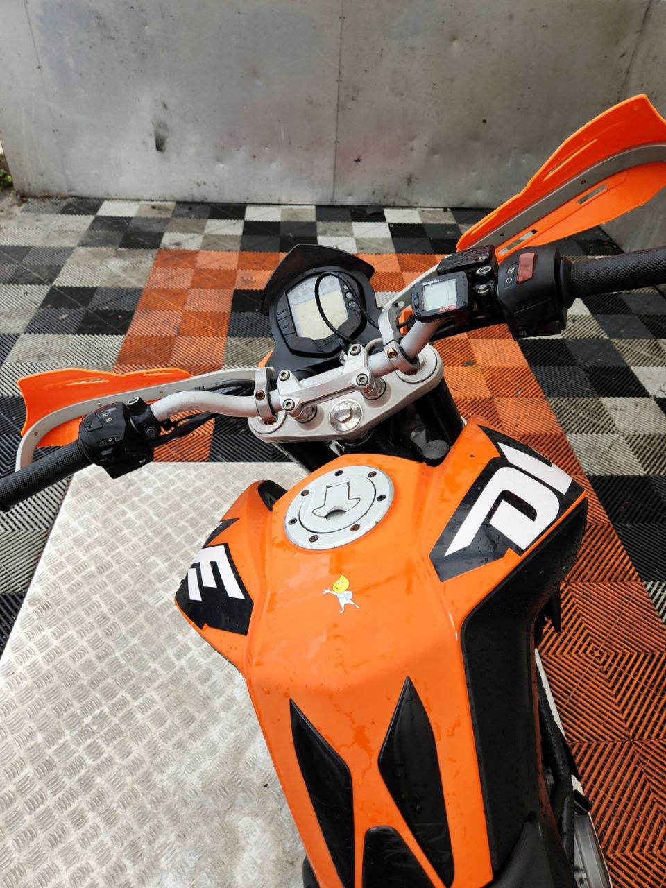 KTM 125 DUKE 4