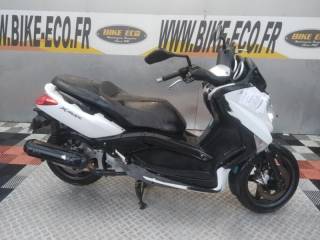 YAMAHA X-MAX 125 - 2010