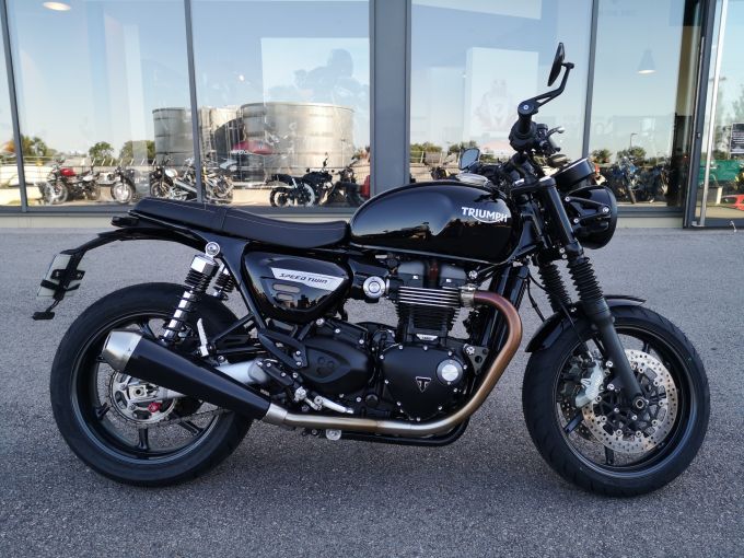 TRIUMPH SPEED TWIN 1200 4