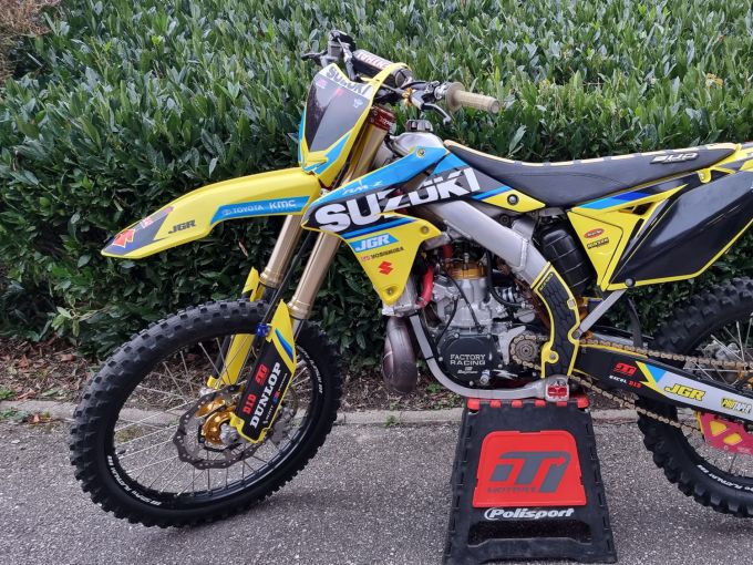 SUZUKI RM-Z 250 4