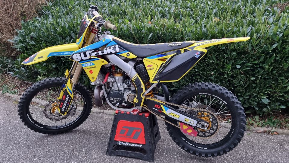 SUZUKI RM-Z 250 4