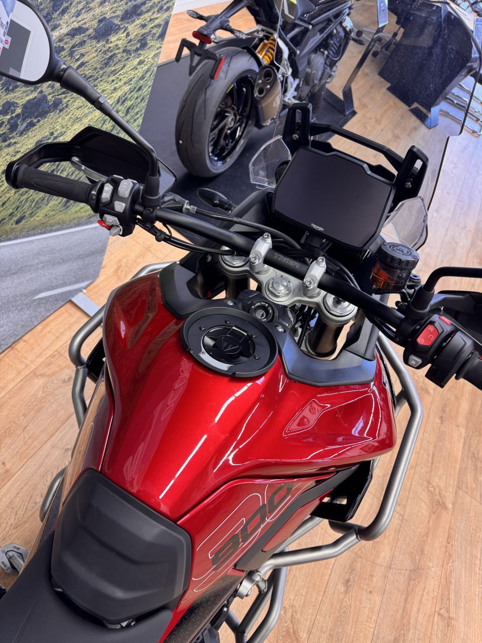 TRIUMPH Tiger 900 GT PRO 4