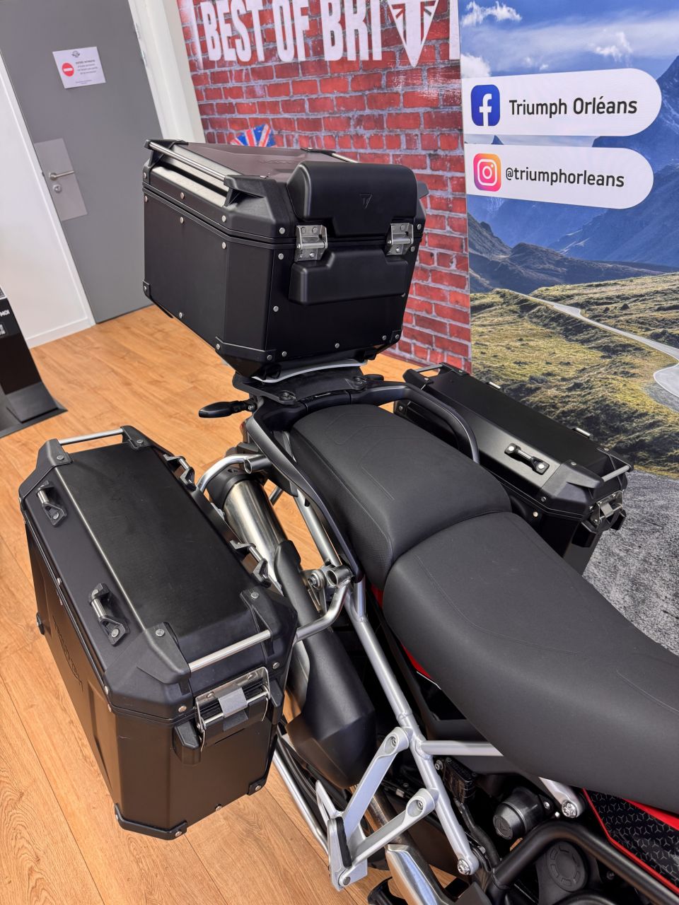 TRIUMPH Tiger 900 GT PRO 4