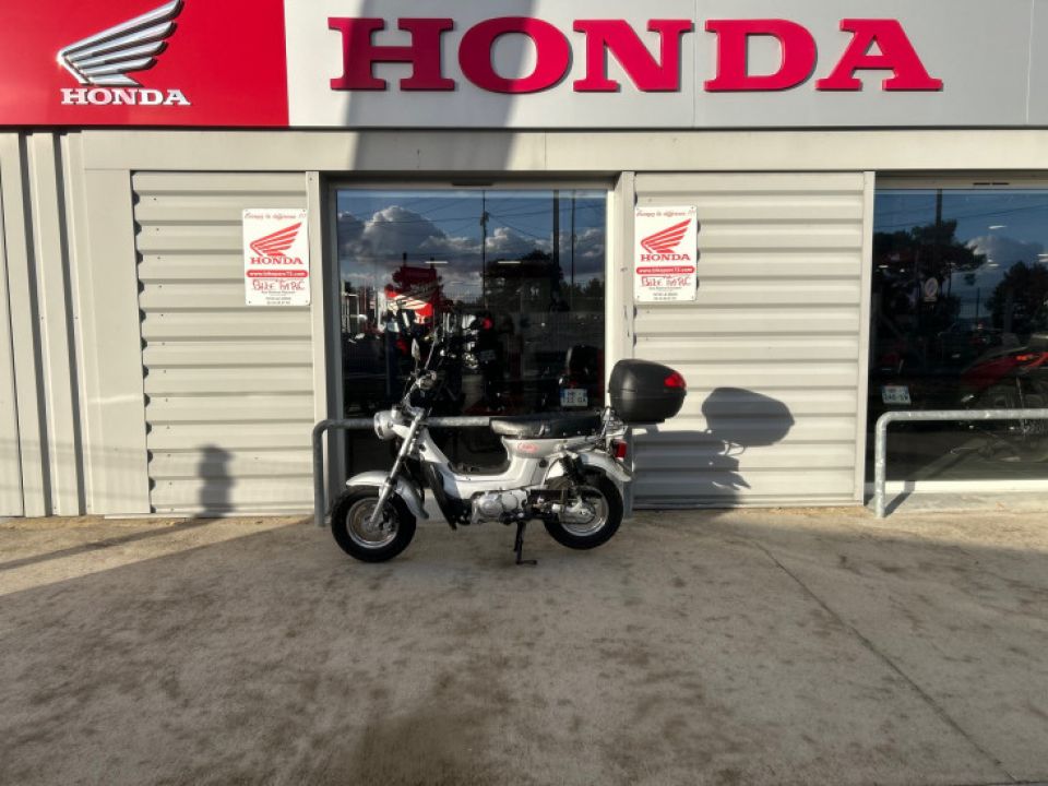 SKY TEAM DAX REPLICA  125 4