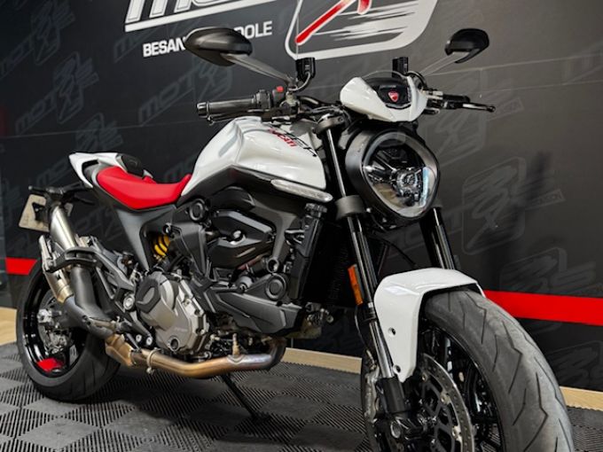 DUCATI MONSTER + 937 4