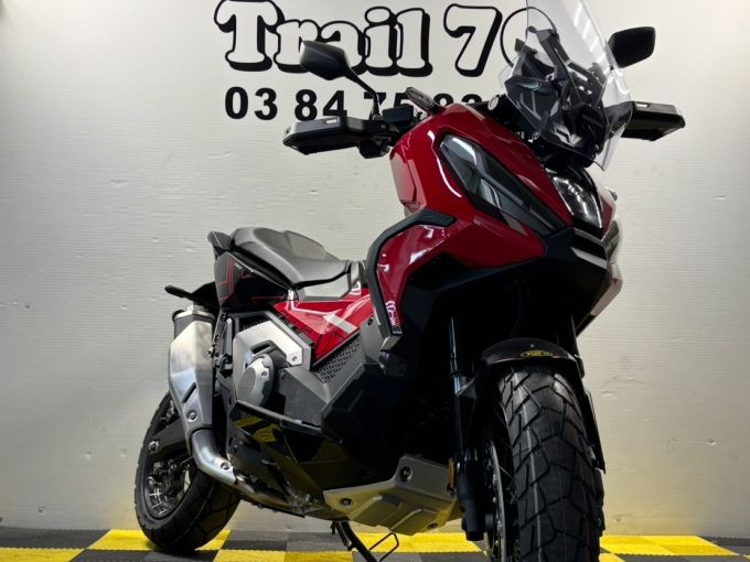HONDA X-ADV 4