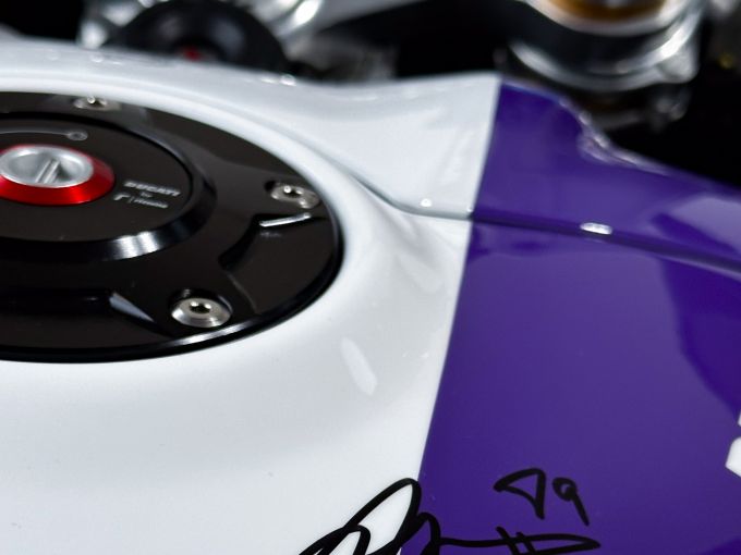 DUCATI PANIGALE 1103 V4 4