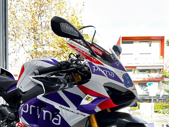 DUCATI PANIGALE 1103 V4 4