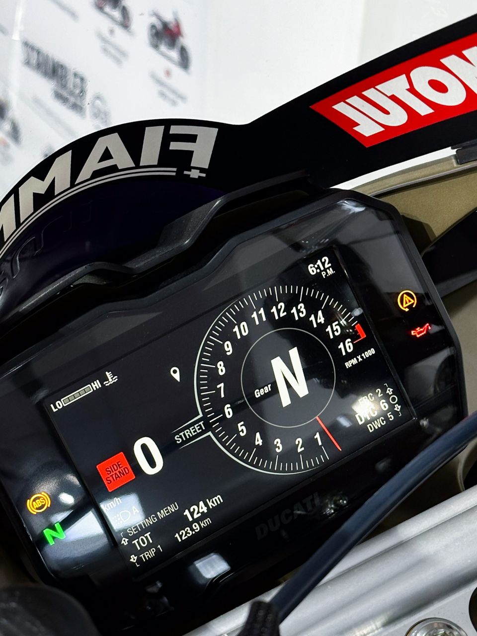 DUCATI PANIGALE 1103 V4 4