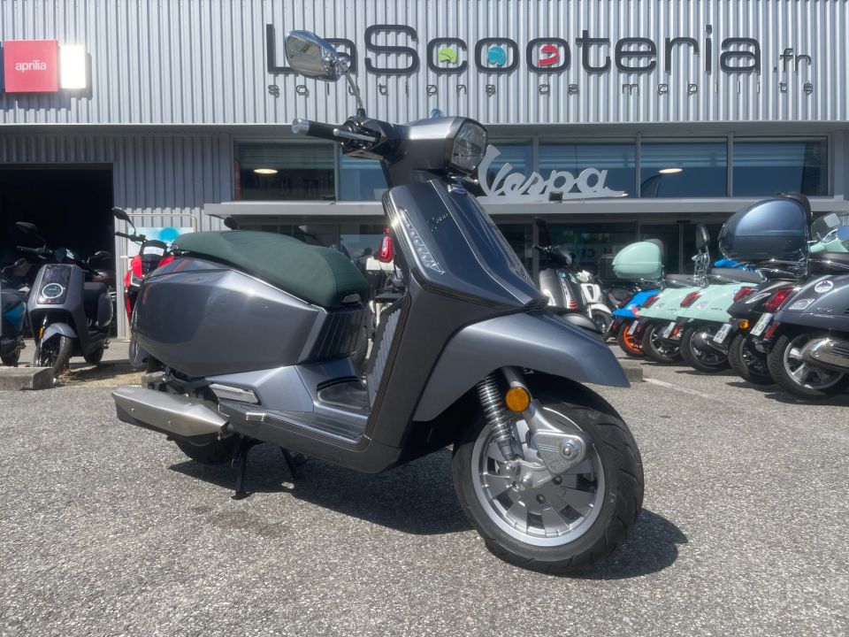 LAMBRETTA x300 4