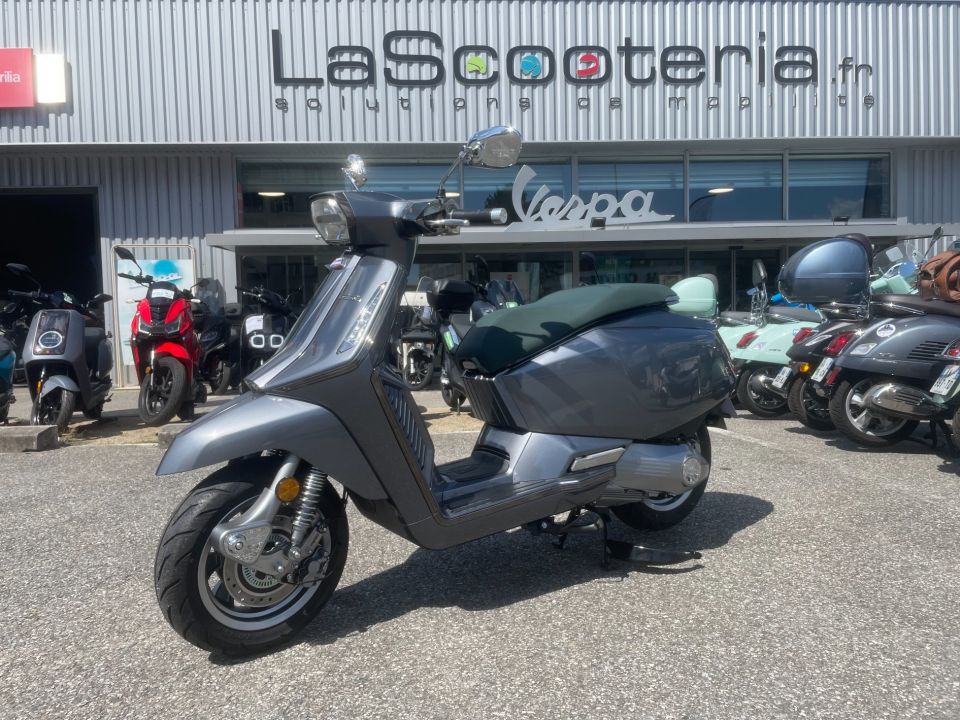 LAMBRETTA x300 4