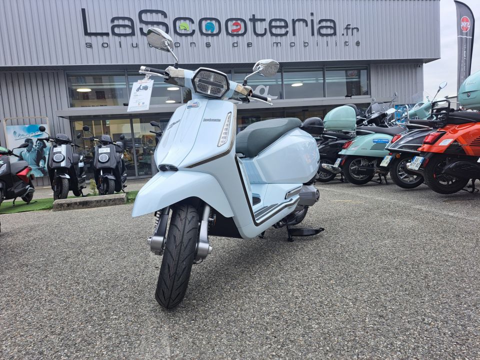 LAMBRETTA x300 4