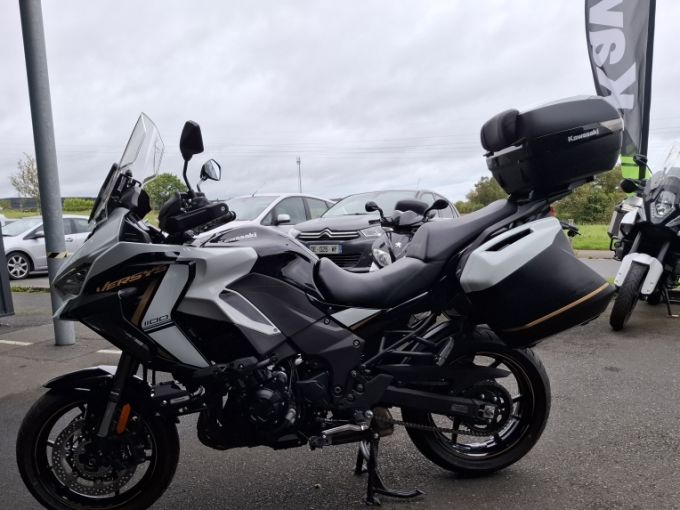 KAWASAKI VERSYS 4