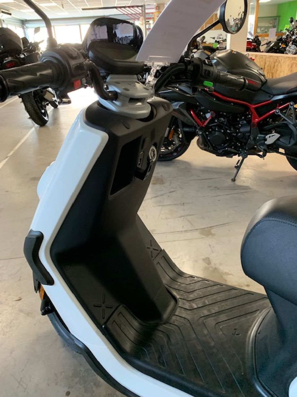 NIU NIU NQi Cargo SR 4