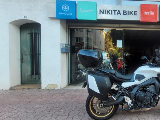 YAMAHA TRACER 900 GT 4