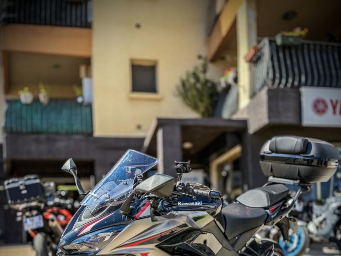 KAWASAKI NINJA 1000 SX 4