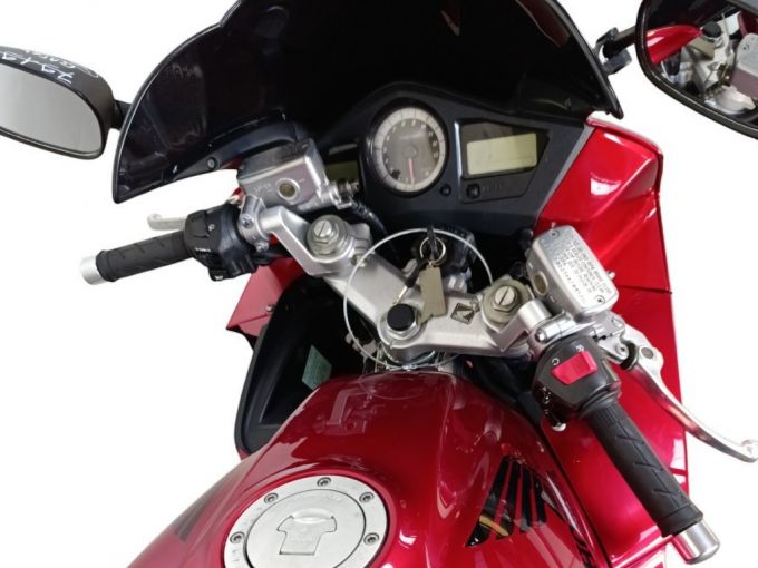 HONDA VFR 800 F 4