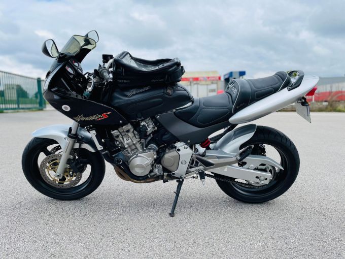 HONDA CB 600 F HORNET 4