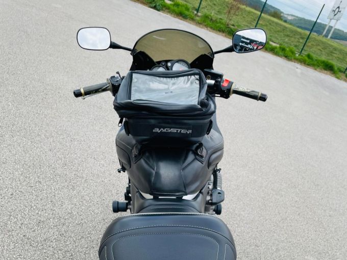 HONDA CB 600 F HORNET 4