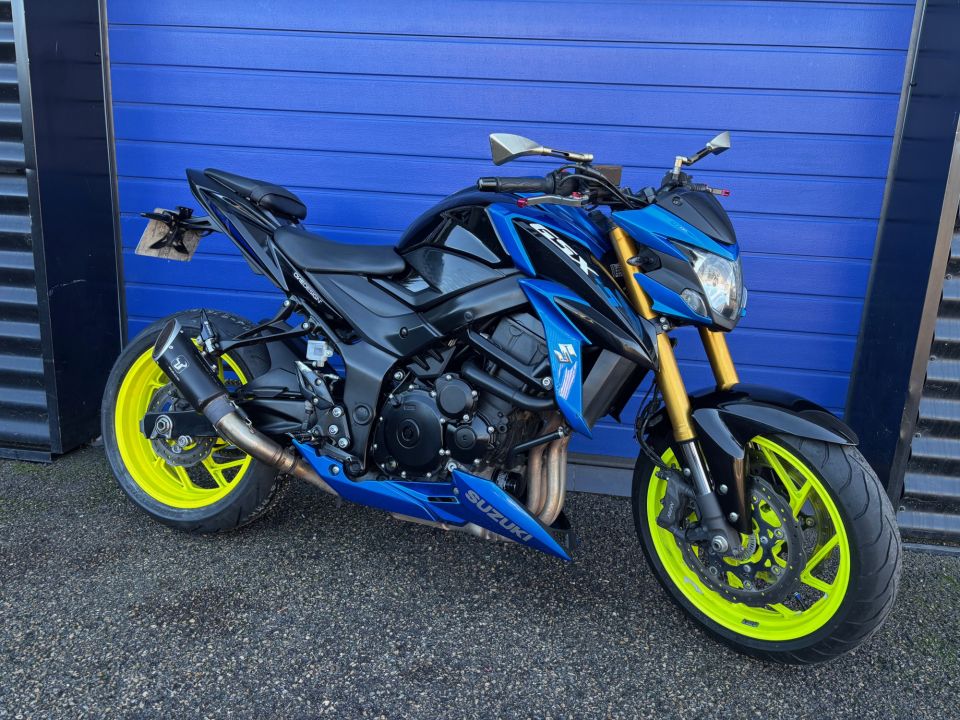SUZUKI GSX-S 750 4