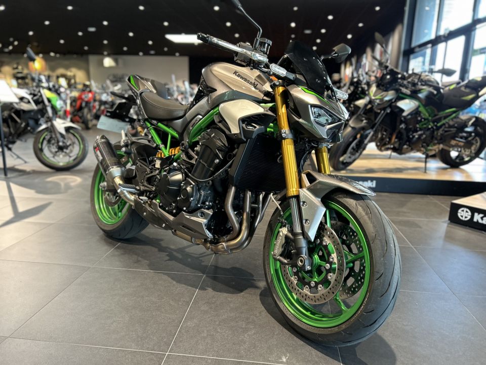 KAWASAKI Z900 SE 4