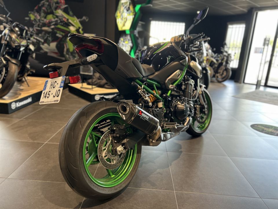 KAWASAKI Z900 SE 4