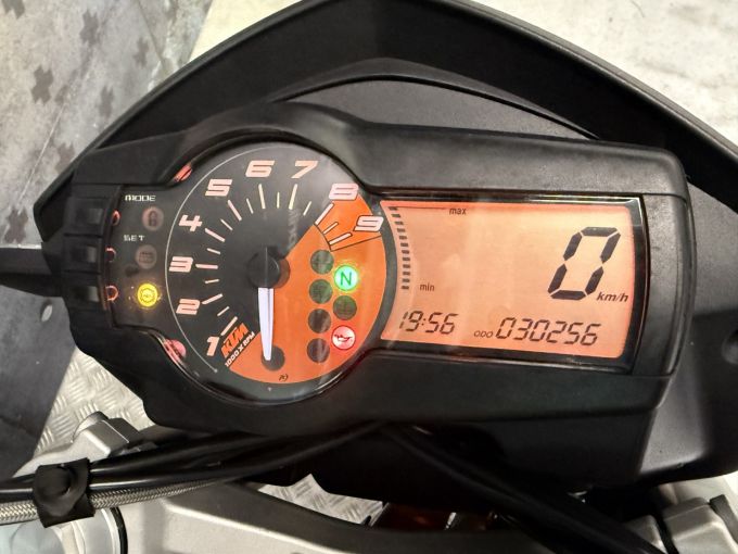 KTM 690 DUKE ABS 4
